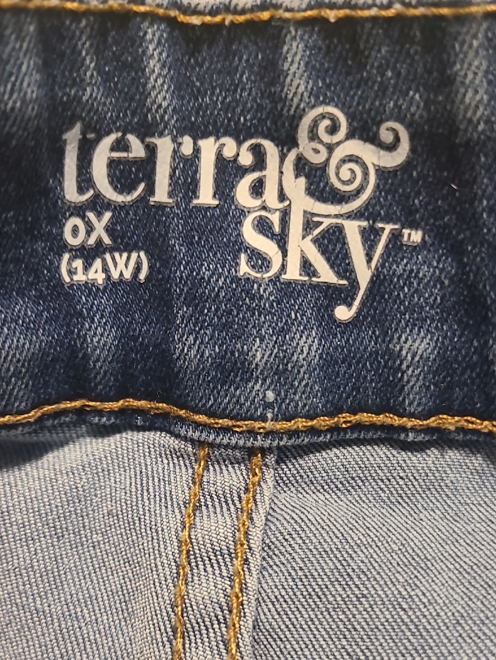 Terra & Sky Light Blue Denim Bermuda Shorts - Picture 3 of 3